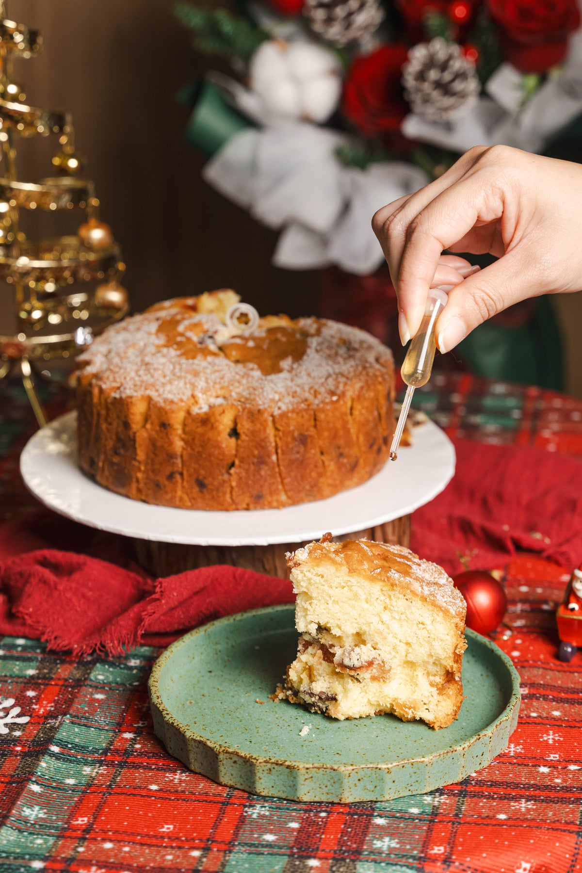 CHRISTMAS FRUIT CAKE - Orange slice view | Miyabi Cakery