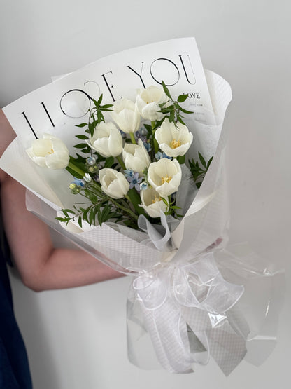 CLOUD BLUE LETTER - slice view | Miyabi Cakery